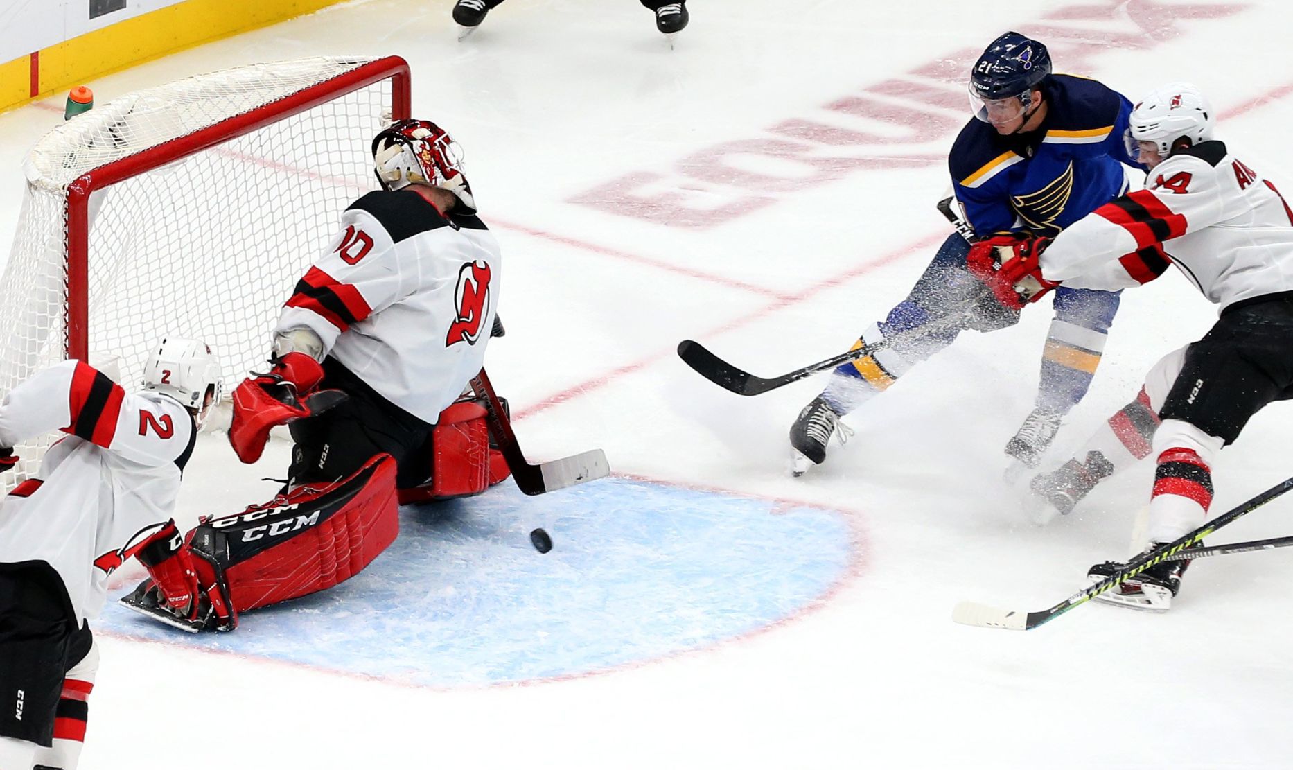 St. Louis Blues v New Jersey Devils